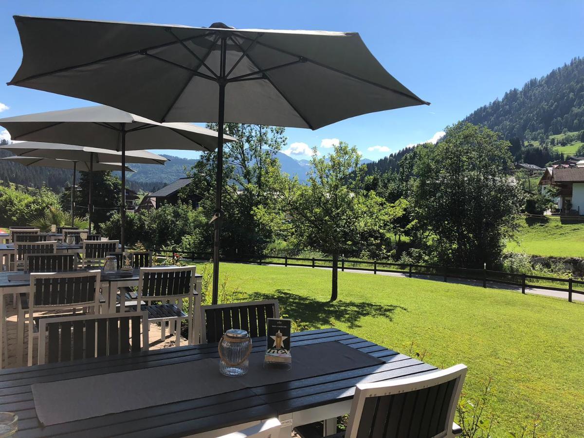 Hotel Kronenhirsch Rußbach am Paß Gschütt Zewnętrze zdjęcie