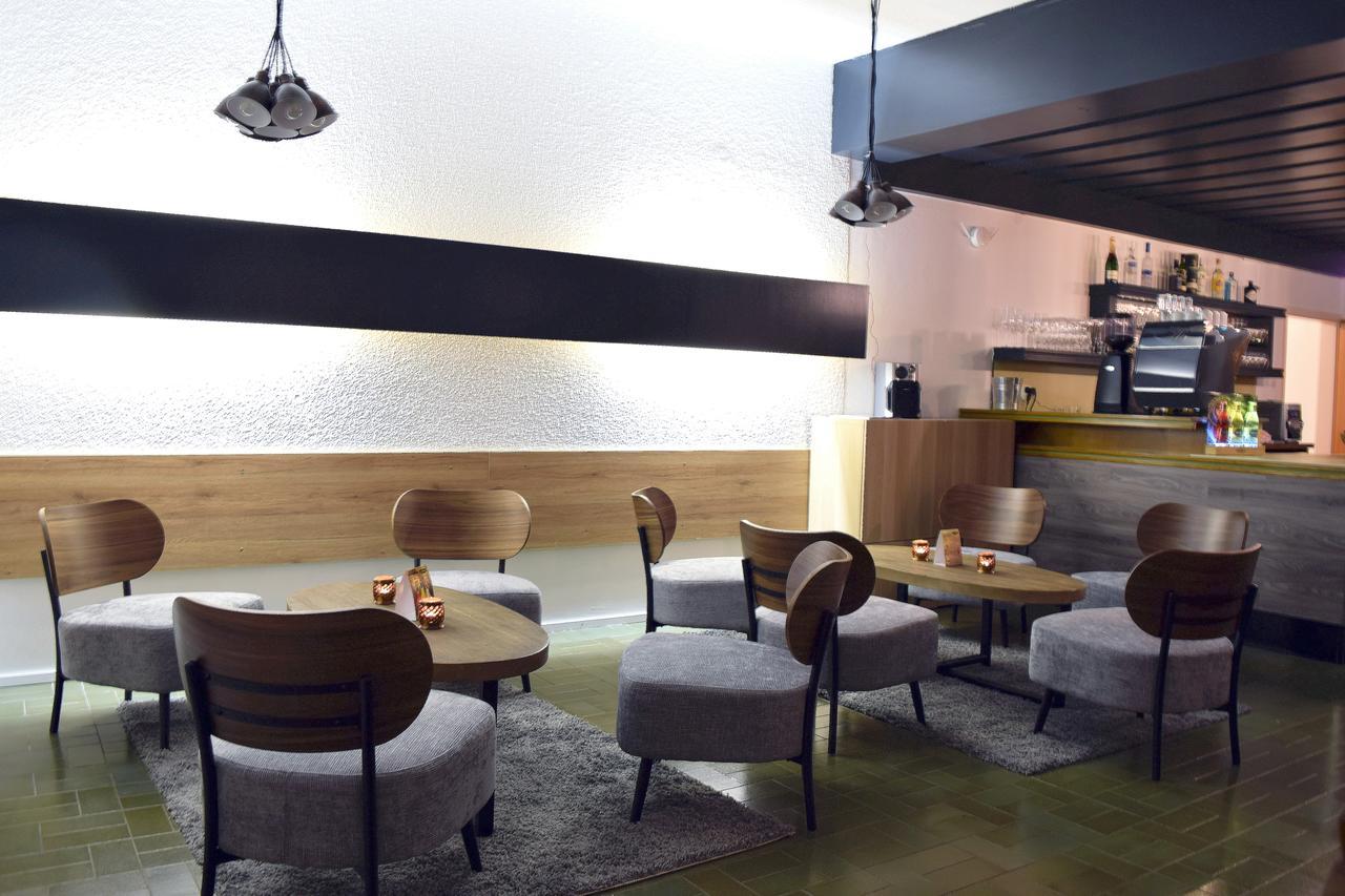 Hotel Kronenhirsch Rußbach am Paß Gschütt Zewnętrze zdjęcie