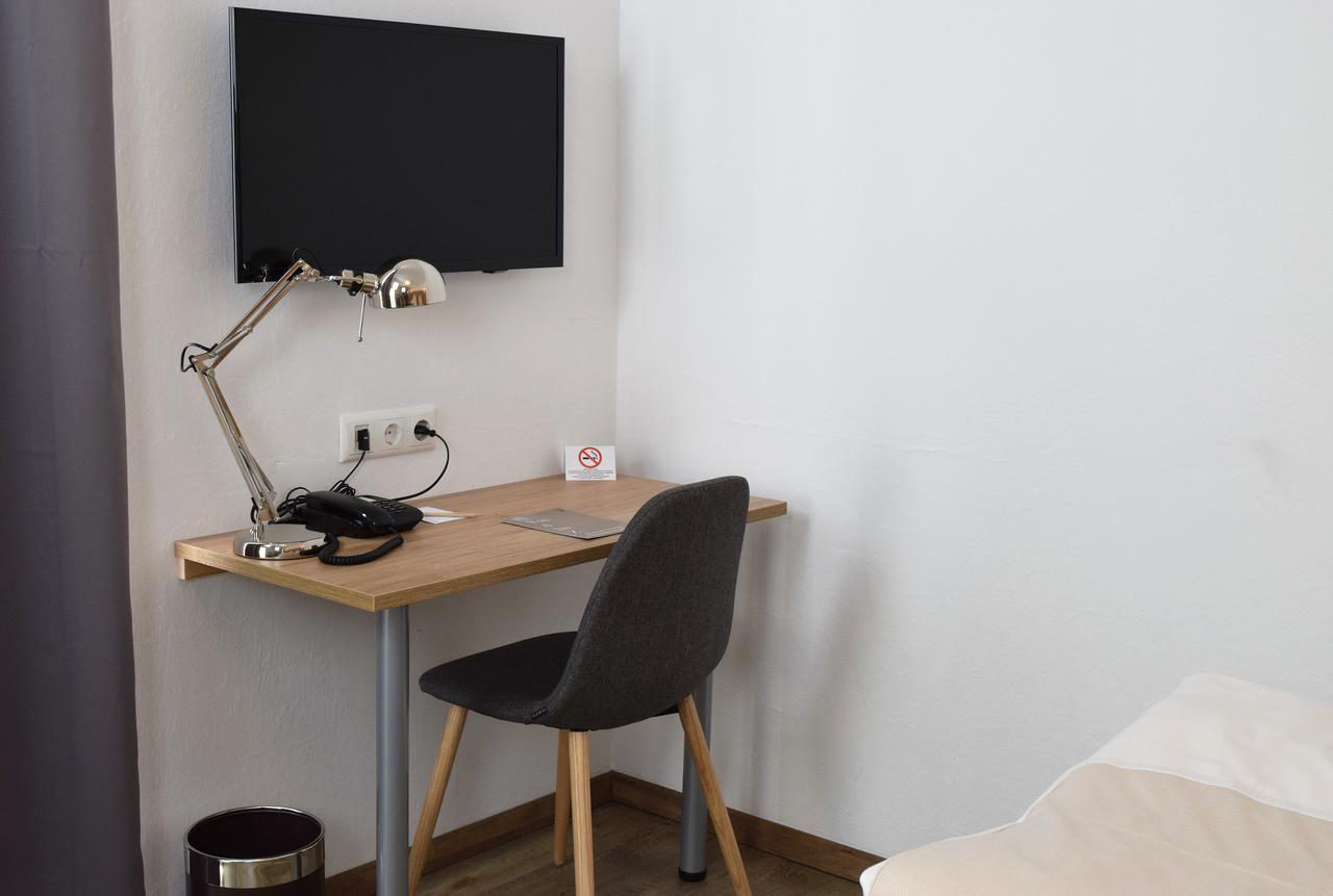 Hotel Kronenhirsch Rußbach am Paß Gschütt Zewnętrze zdjęcie