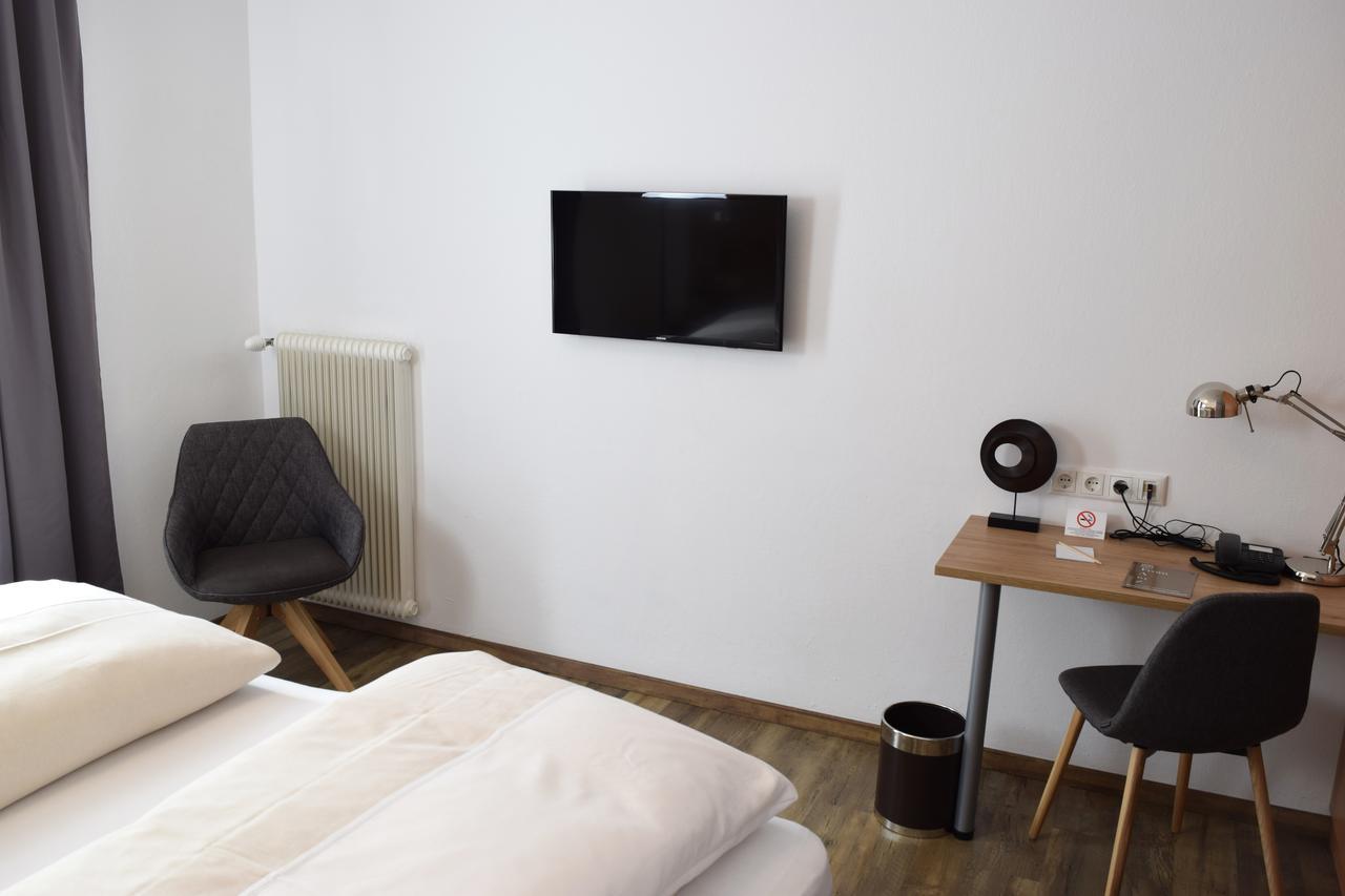 Hotel Kronenhirsch Rußbach am Paß Gschütt Zewnętrze zdjęcie