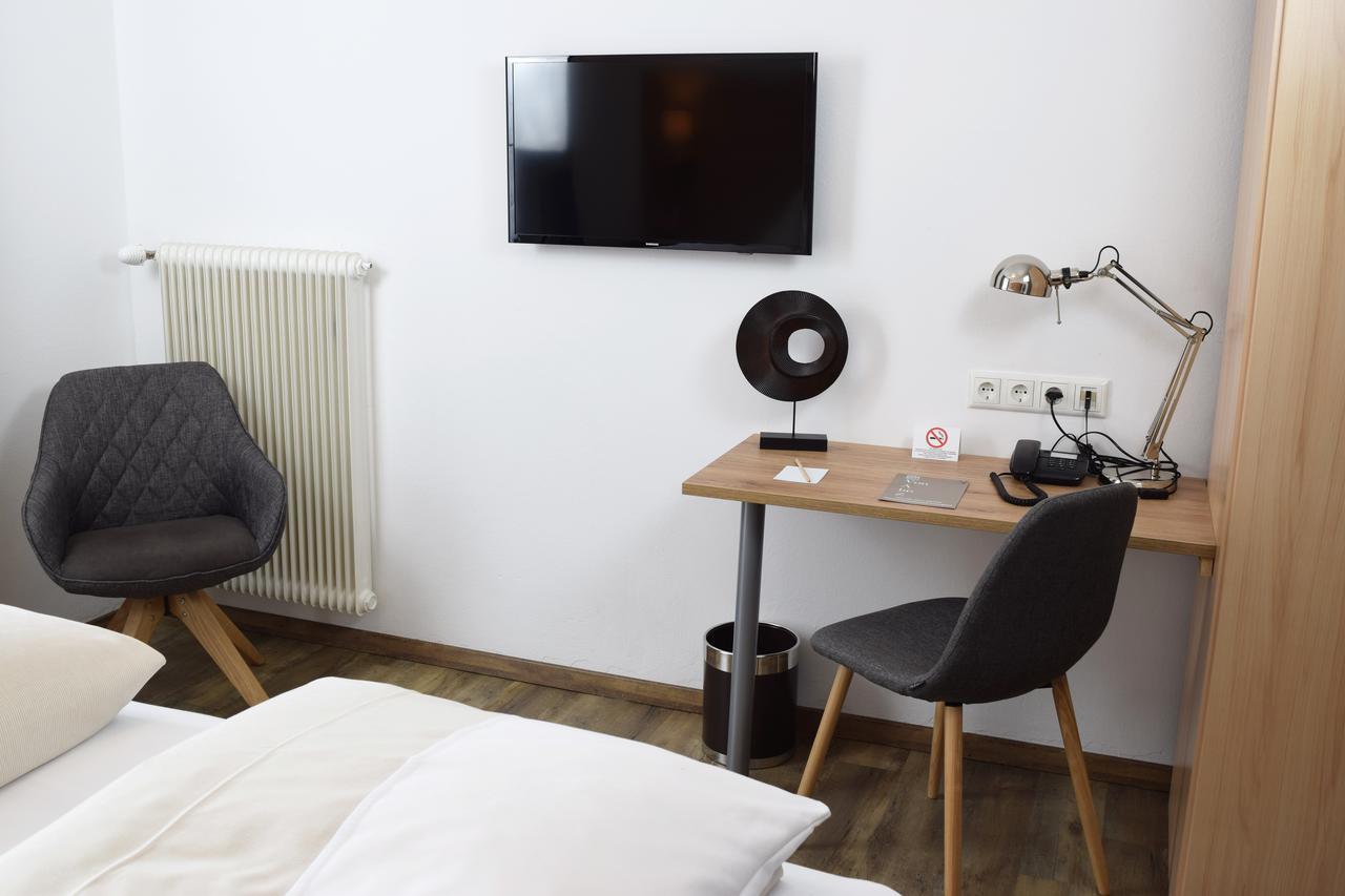 Hotel Kronenhirsch Rußbach am Paß Gschütt Zewnętrze zdjęcie