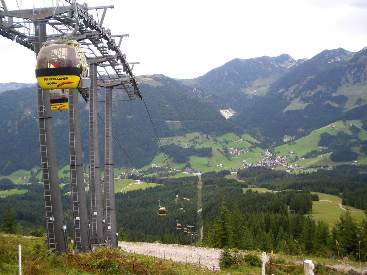 Hotel Kronenhirsch Rußbach am Paß Gschütt Zewnętrze zdjęcie